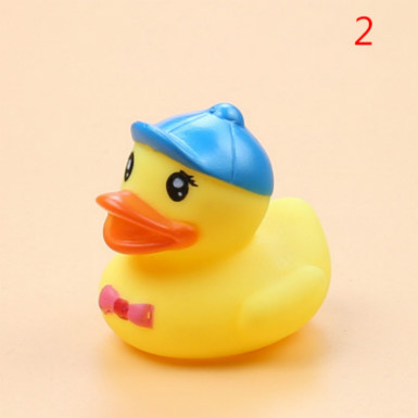 

Baby Designer Bath Toys Newborn Baby Mini Bath Playing Toys Fashion Bathing Sounding Animals Pinch Toys New