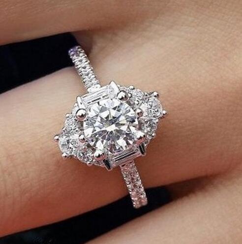 

Trendy Simple Square Zircon Princess Rings Euramerican Engagement Wedding Rings for Women Fashion Party Jewelry Gift bague femme