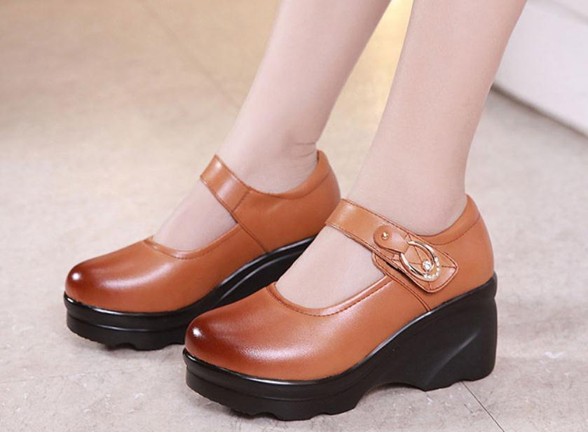 

2019 Women's shoes in Spring and Autumn with New style Slope heel Thick bottom waterproof table round head @2413, Black