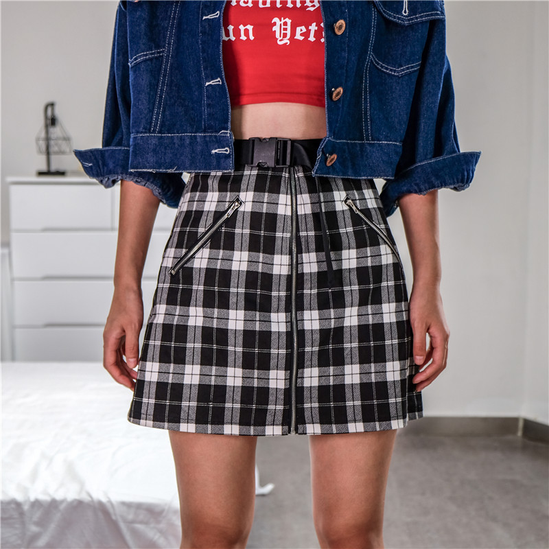 

NORMOV Vintage Plaid Skirts Women Summer Fashion Zipper Pocket Short Slim Mini Skirt Woman Casual Streetwear High Waist Skirts, Black
