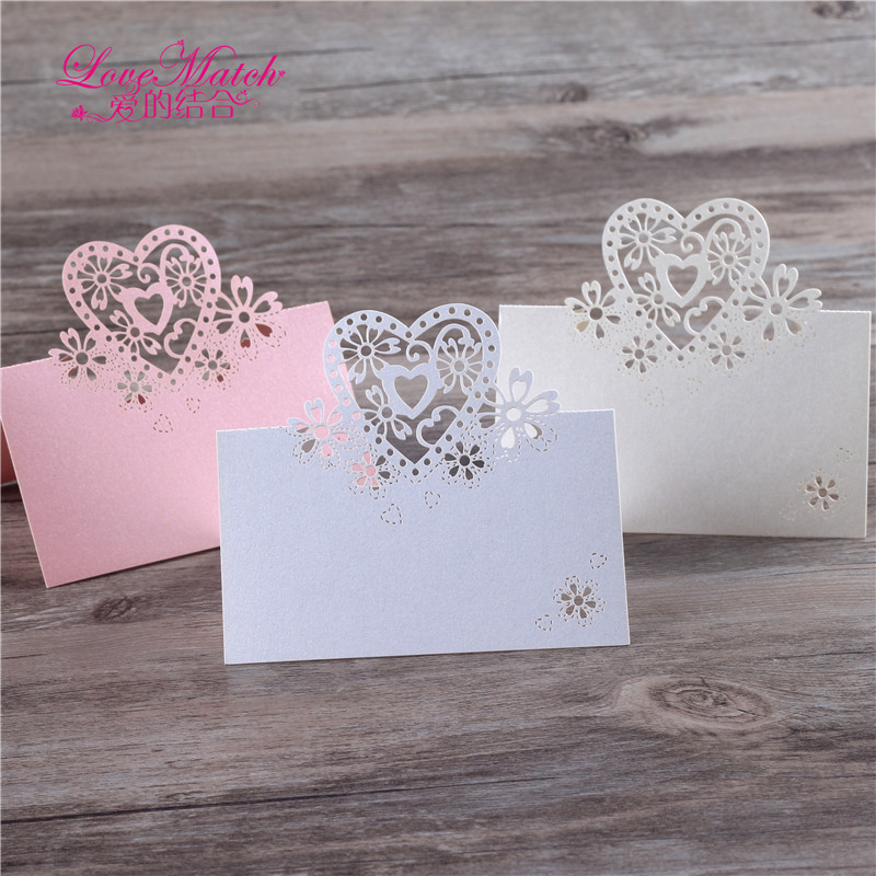 

40pcs Laser Cut Love Table Name Place Card Wedding Decoration Party Favors Pearl Paper Table Place Card Wedding Supplies
