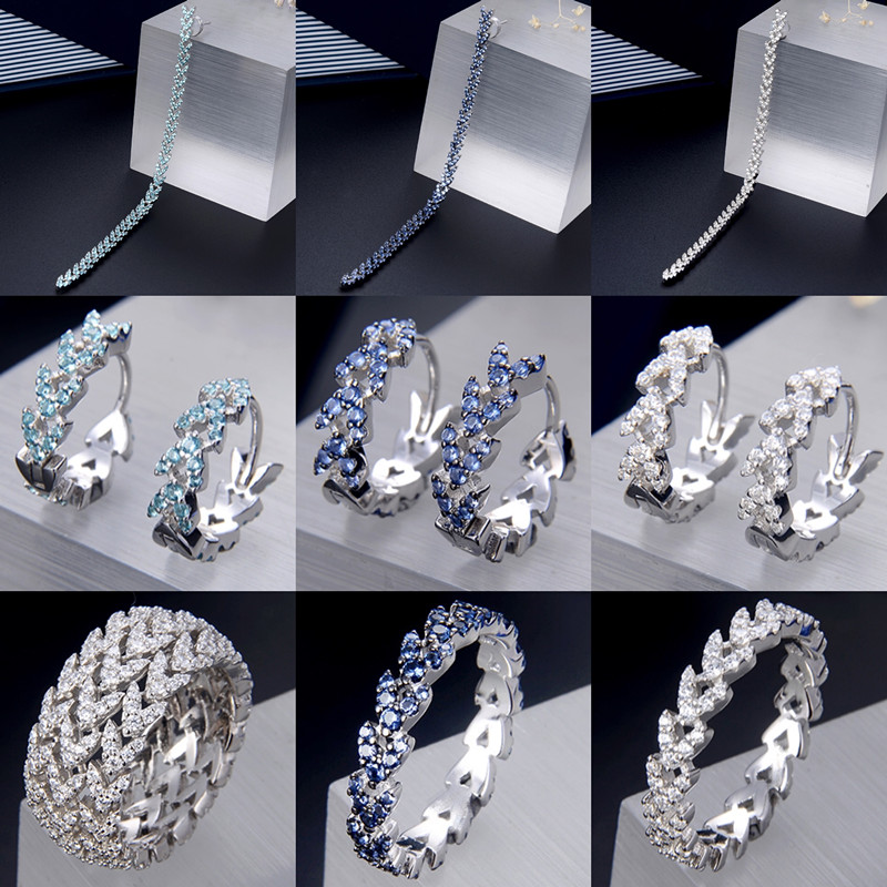 

Fashion korean jewelry hoop earrings for woman cubic zircon studs earring woman 2020 Female A-gift jewelry