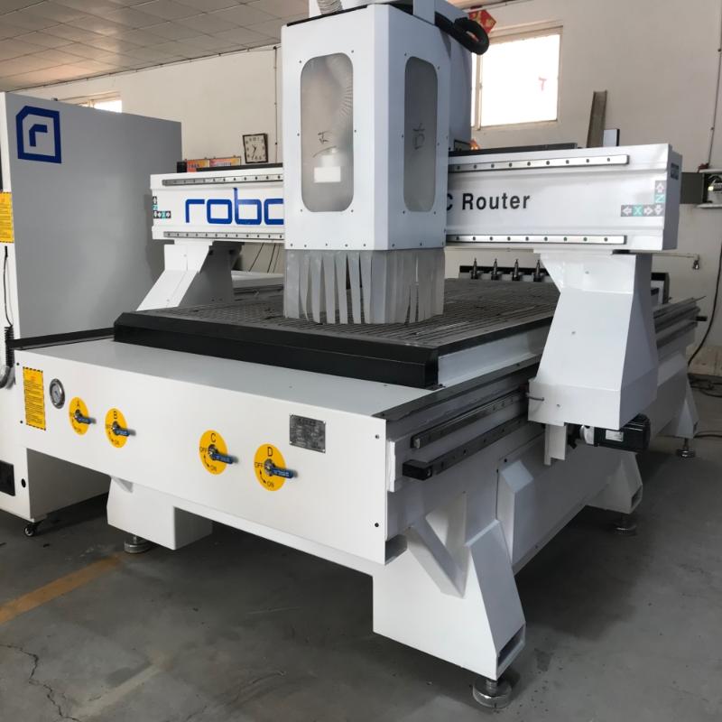 

Atc Cnc Router 1300*2500mm Wood Cnc Cutter And Engraver 1325 Milling Machine For Woodworking Mach3 Machine for wood door