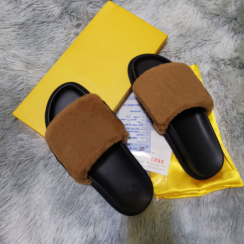 

Hot Sale- luxury casual Shoes Boots Fashion Luxury fashion men Sandals Fur Slides Slippers, Brown