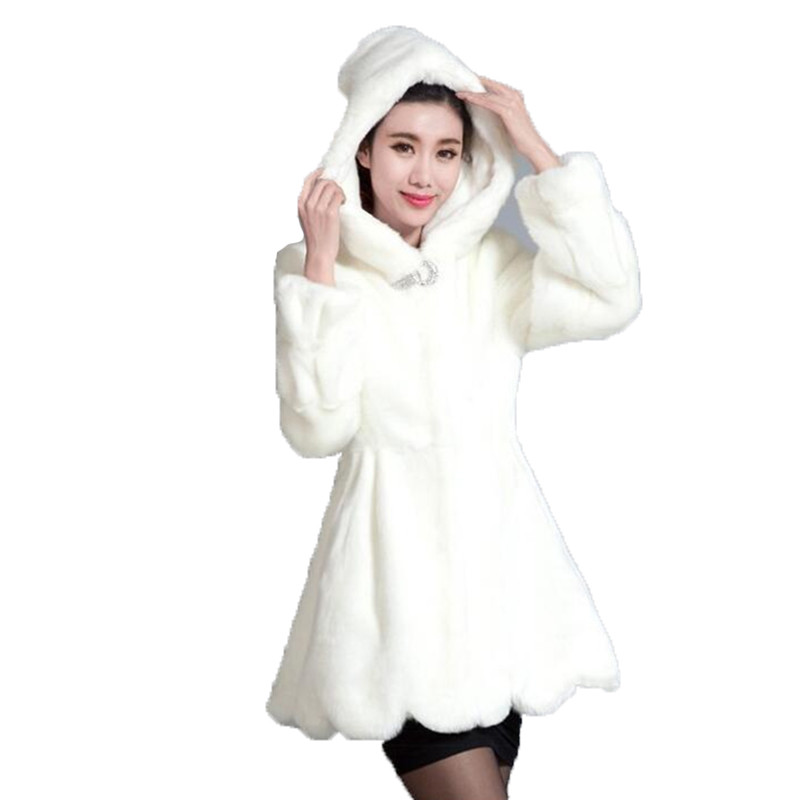 

Faux fur coat women white black S-3XL plus size tops 2019 autumn winter new korean long sleeve hooded high waist warmth fashion faux fur