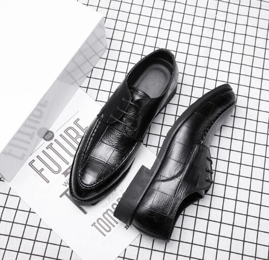 

business Fahion men Plaid dress shoes lace-up pointed toe carved oxford for men falt party wedding shoes, As pic 1
