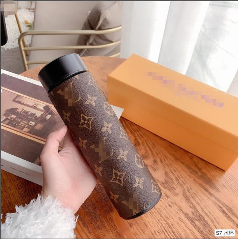 

Temperature digital display thermal insulation water cup with 304 food grade stainless steel body, capacity 300ml, size: 23* 7CM