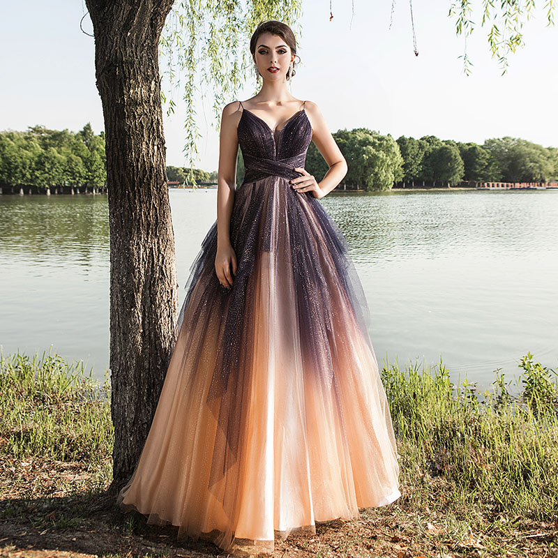 

Sexy Long Gradient Color 2020 A Line Spaghetti Prom Dress Sleeveless Evening Dresses Party Wear Backless Tiered Skirt 5504, Same as picture