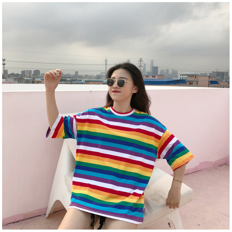 

Women Designer Mid Sleeve Shirt Female Rainbow Stripes Casual Luxury Youthful Tshirt Girl Loose Comfortable T-shirts Fashion Tees Hot Sale