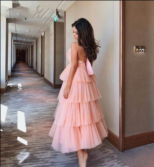 

pink Lovely Halter Backless Midi Evening Gowns Dubai Tiered Tulles White Pink Arabic Formal Dresses Ankle Length Prom Party Dress, Nude