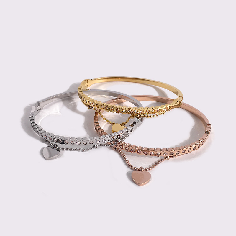 

Titanium Steel Rhinestone and Heart Charms Bangles for Women New Trendy Rose Gold Color Bling CZ Stone Love Bangles