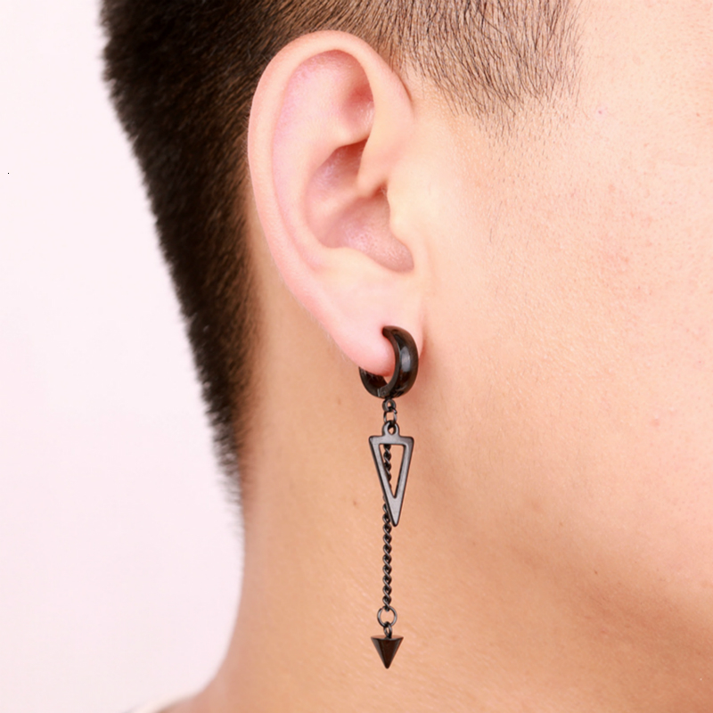

Personality Black Hollow Triangle Punk Dangle Earring Mens Fashion Without Piercing Ear Clip Cone Tassel Long Drop Earrings 1pcs