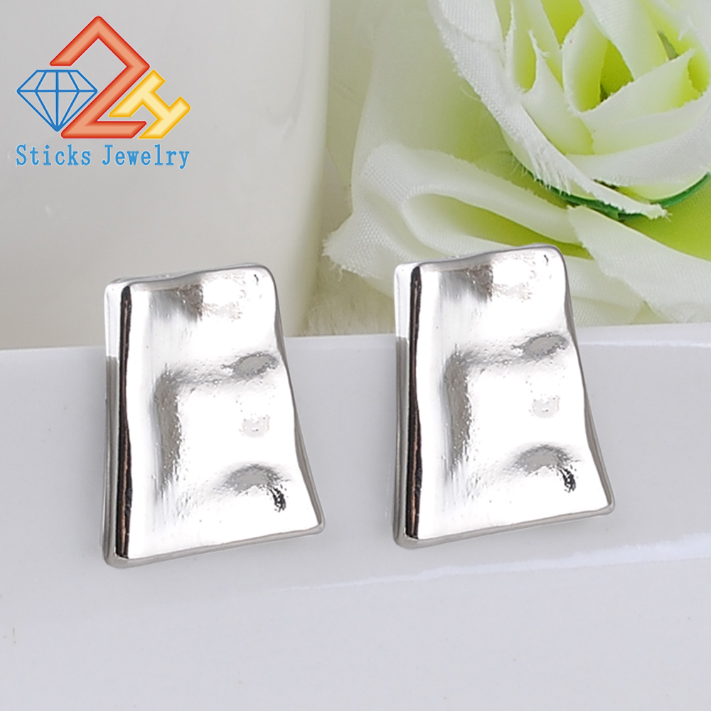 

2019 New Fashion Stud Earrings Geometric Earrings Design Punk Ear Jewelry