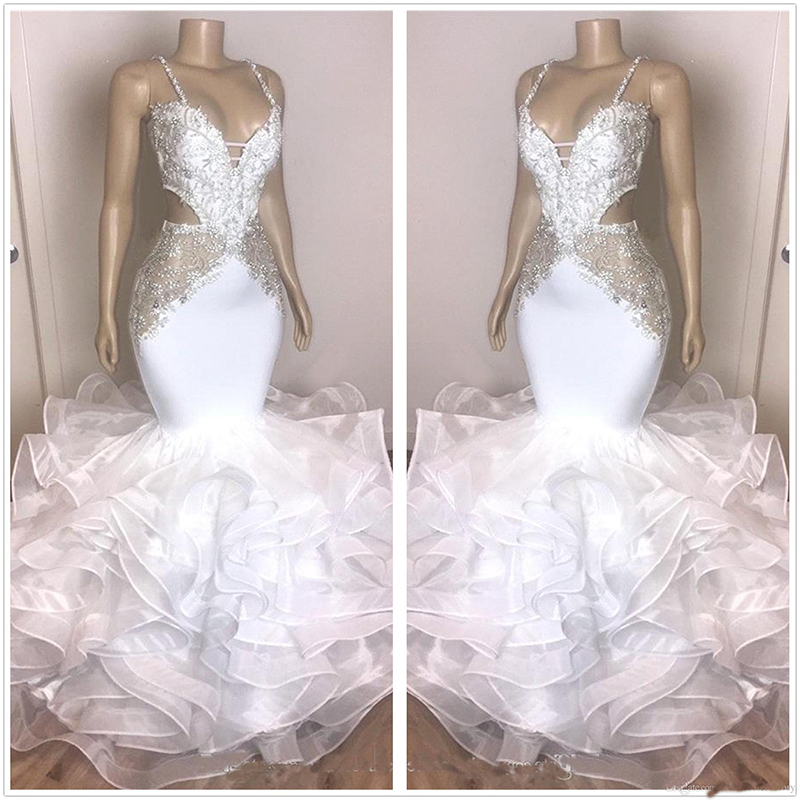 

Sexy Spaghetti Straps Organza Mermaid Prom Dresses 2020 Lace Applique Tiered Ruffles Beaded Formal Evening Party Gowns for Black Girls, Dark red