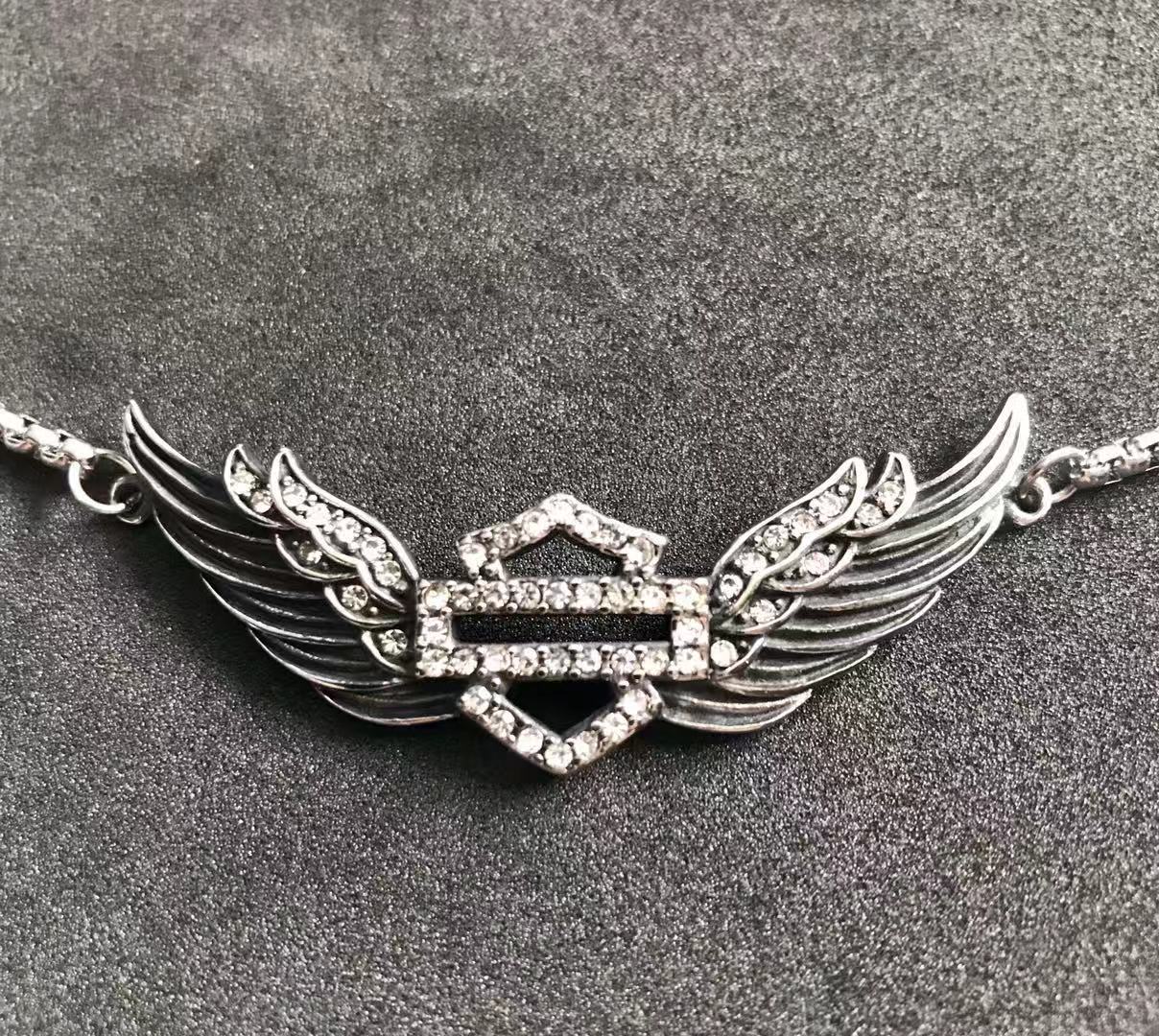 

Support Dropship Clean Crystal Biker Bracelet Necklace 316L Stainless Steel Fashion Jewelry Girls Motorbiker Style Wings Bracelet, Golden;silver