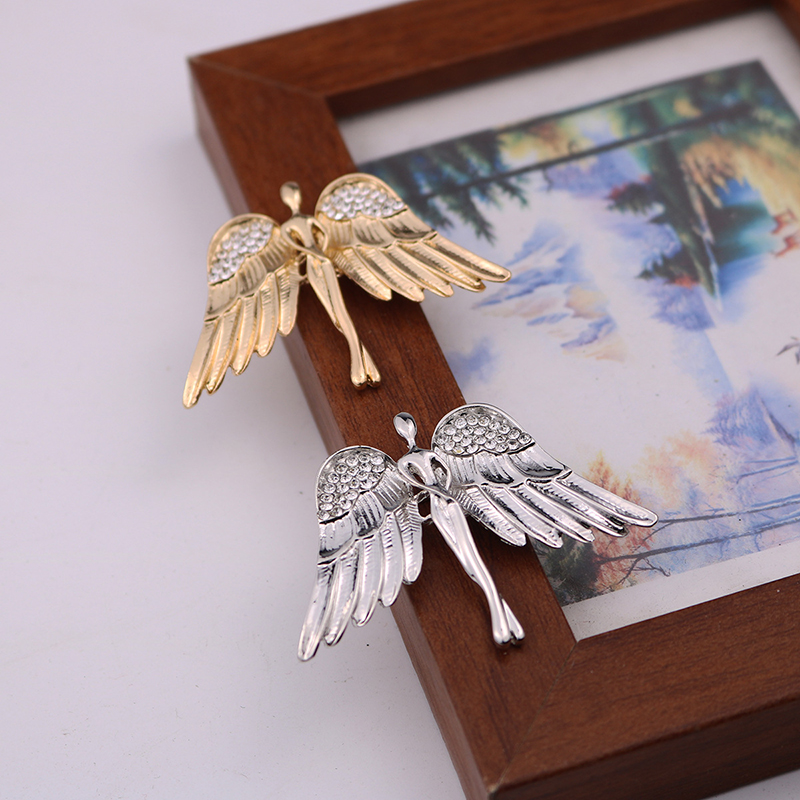 

Pins, Brooches British Style Fashion Retro Brooch Pin For Men Angle Wing Badge Suit Shirt Collar Accessories