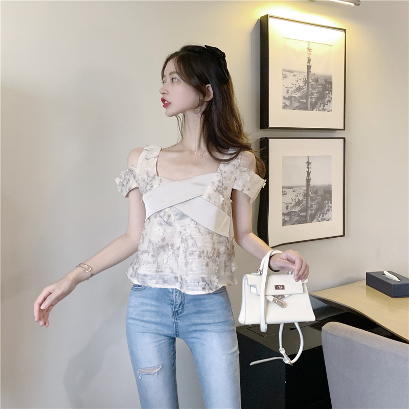 

Korean Hollow Out Women' Clothing Off Shoulder Blouses Square Collar Floral Shirts Crop Top Slim Ladies Tops Summer Style New, Beige