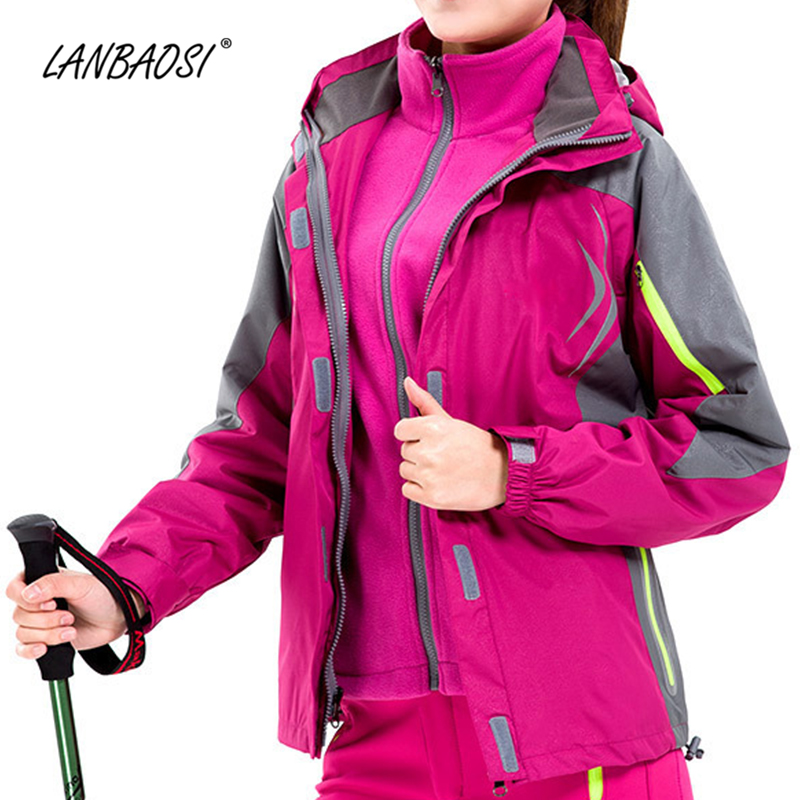 

LANBAOSI Windproof Waterproof Jackets for Women Reflective Hooded Skiing Travel Jacket Thermal Fleece Liner 3 in 1 Female Coat, Purple