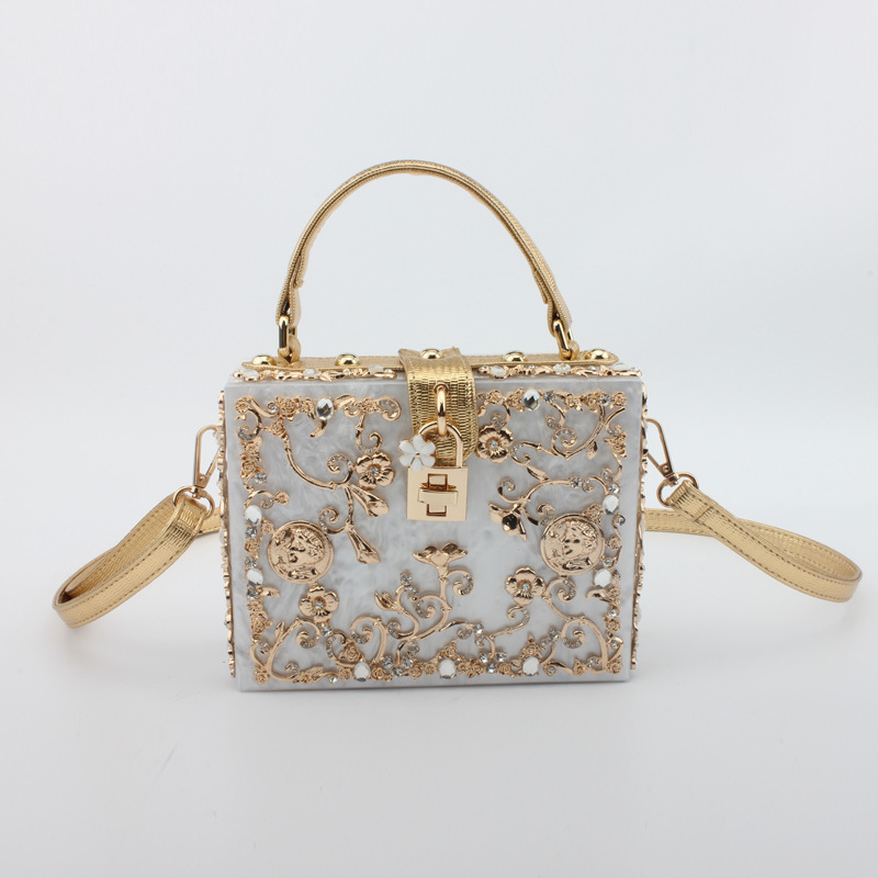 

Designer-high quality tote evening bags pearlescent hand-carved hollowed-out party dinner handbag removable strap shoulder bags for women, Light blue