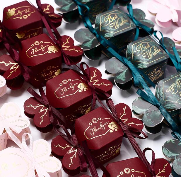 

100Pcs Creative Sugar Style Burgundy / Green Wedding Favors Candy Boxes Bomboniera Chocolate Box Party Supplies Gift Box
