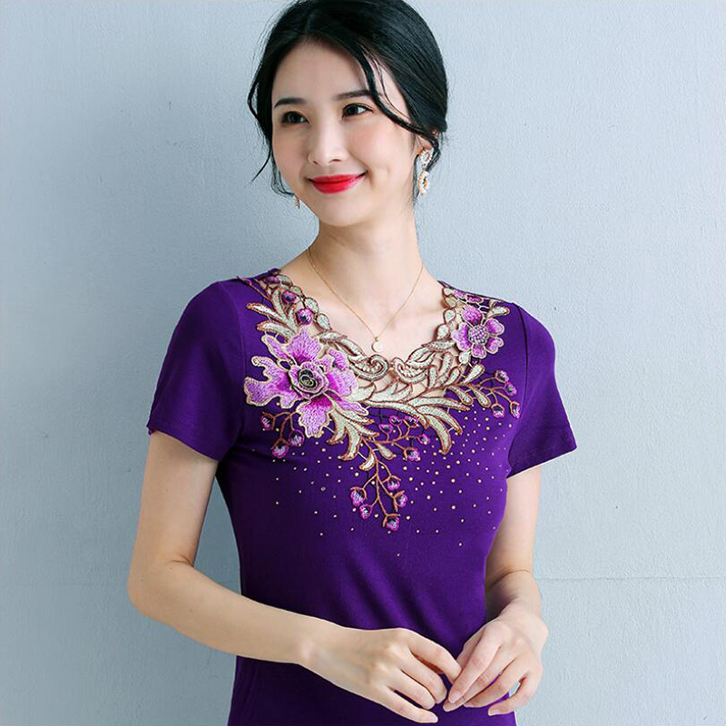 

Women t-shirt New 2020 Summer Short sleeve embroidered Women tops and shirt Fashion casual Middle-aged Mother clothing, Black