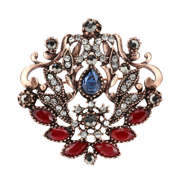 vintage costume jewelry brooches and pins