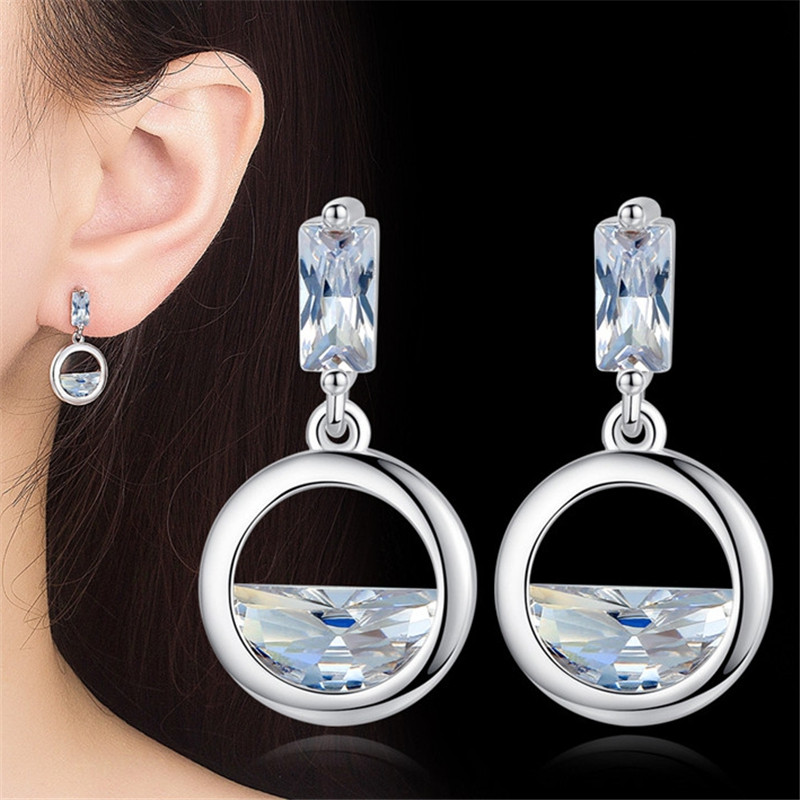 

Cubic Zirconia Drop Earrings Wedding Bride Party Jewelry Gifts Fashion Silver Color Eardrop Accessories CZ Crystals From Swarovski W44
