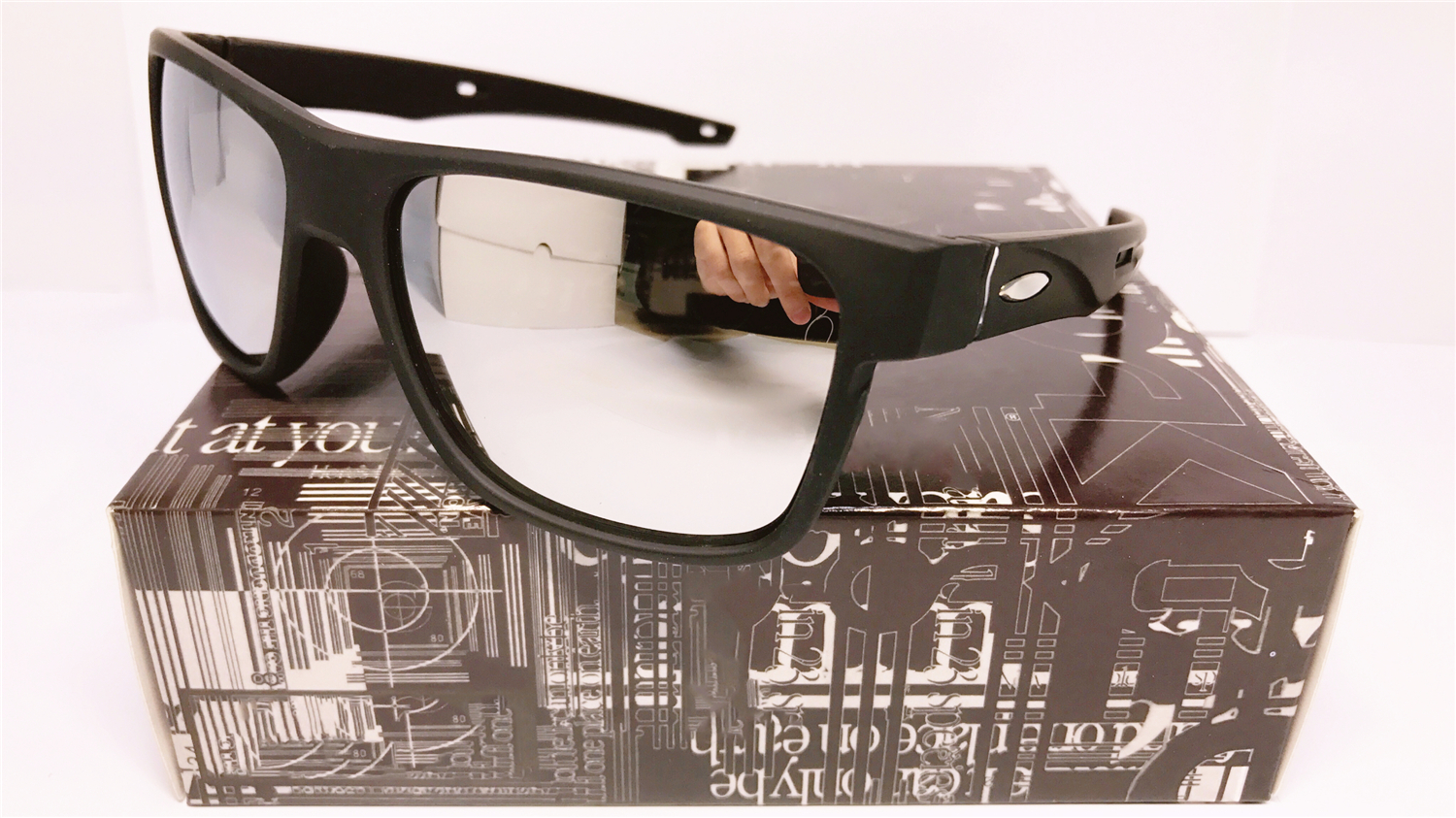 

Luxury-Series Sale Cheap Sunglasses for Men Corossrange Smoke Prizm Mirror Lens Brand Glasses