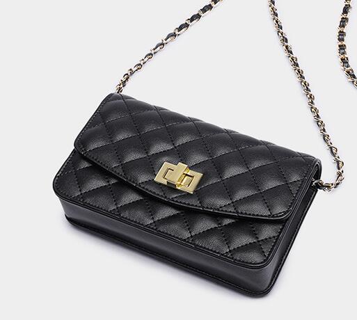 

bags017Famous Brand Designer Shoulder Bag Pu Leather Fashion Chain Bag Cross Body Pure Color Female Women's Handbag Shoulder Bag, Black
