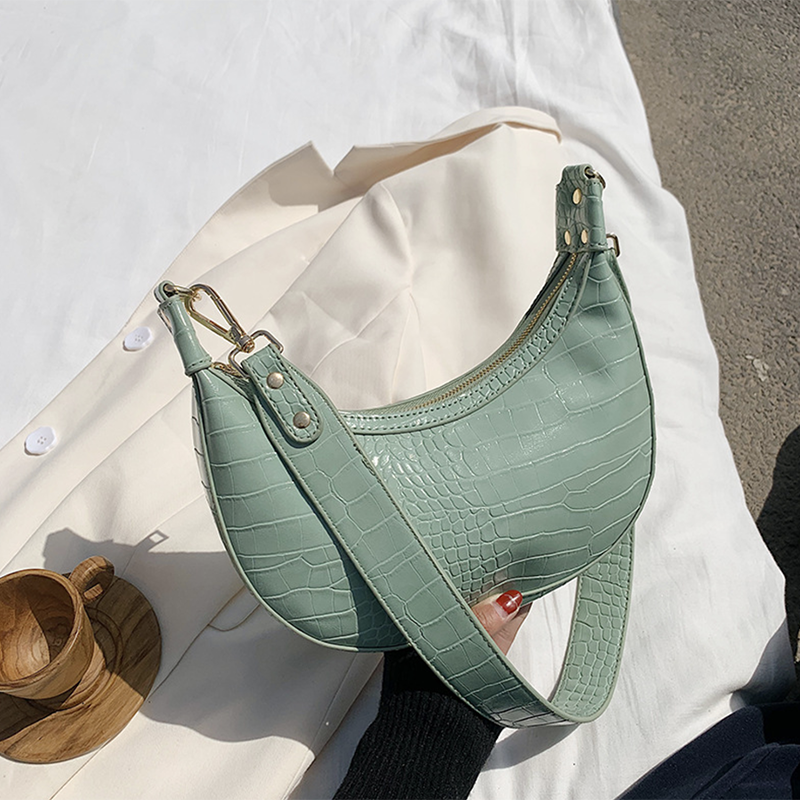 yellow purse trend
