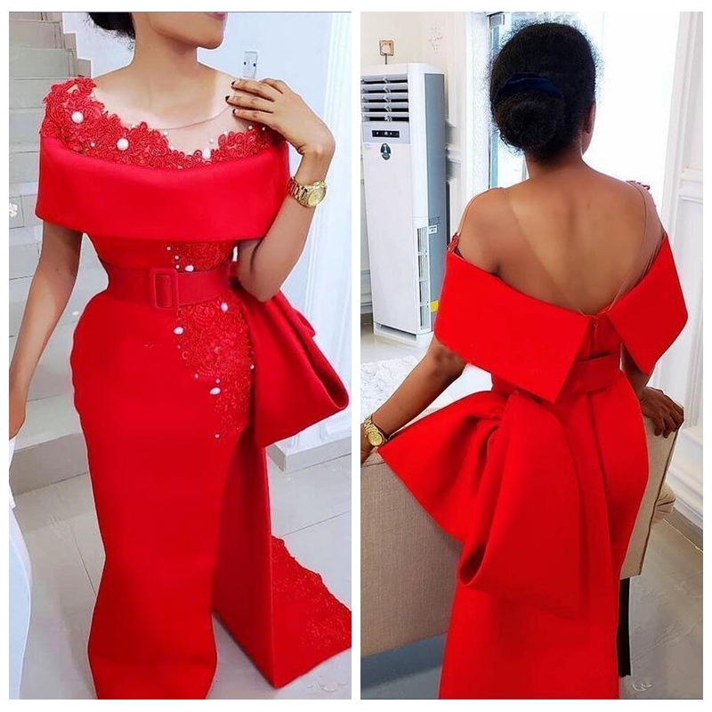 

2020 Sheer Short Sleeves Sheath Prom Dresses Lace Appliques Beaded Pearls Customized Women Evening Party Gowns Customized Vestidos De Festa, Champagne