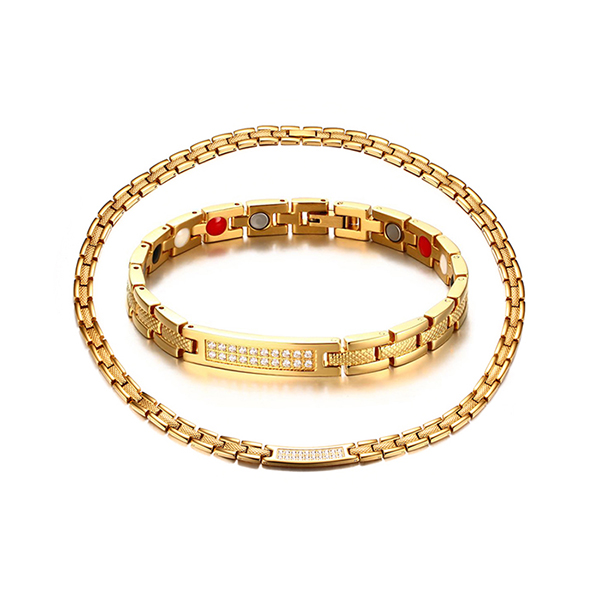 Light Yellow Gold Color