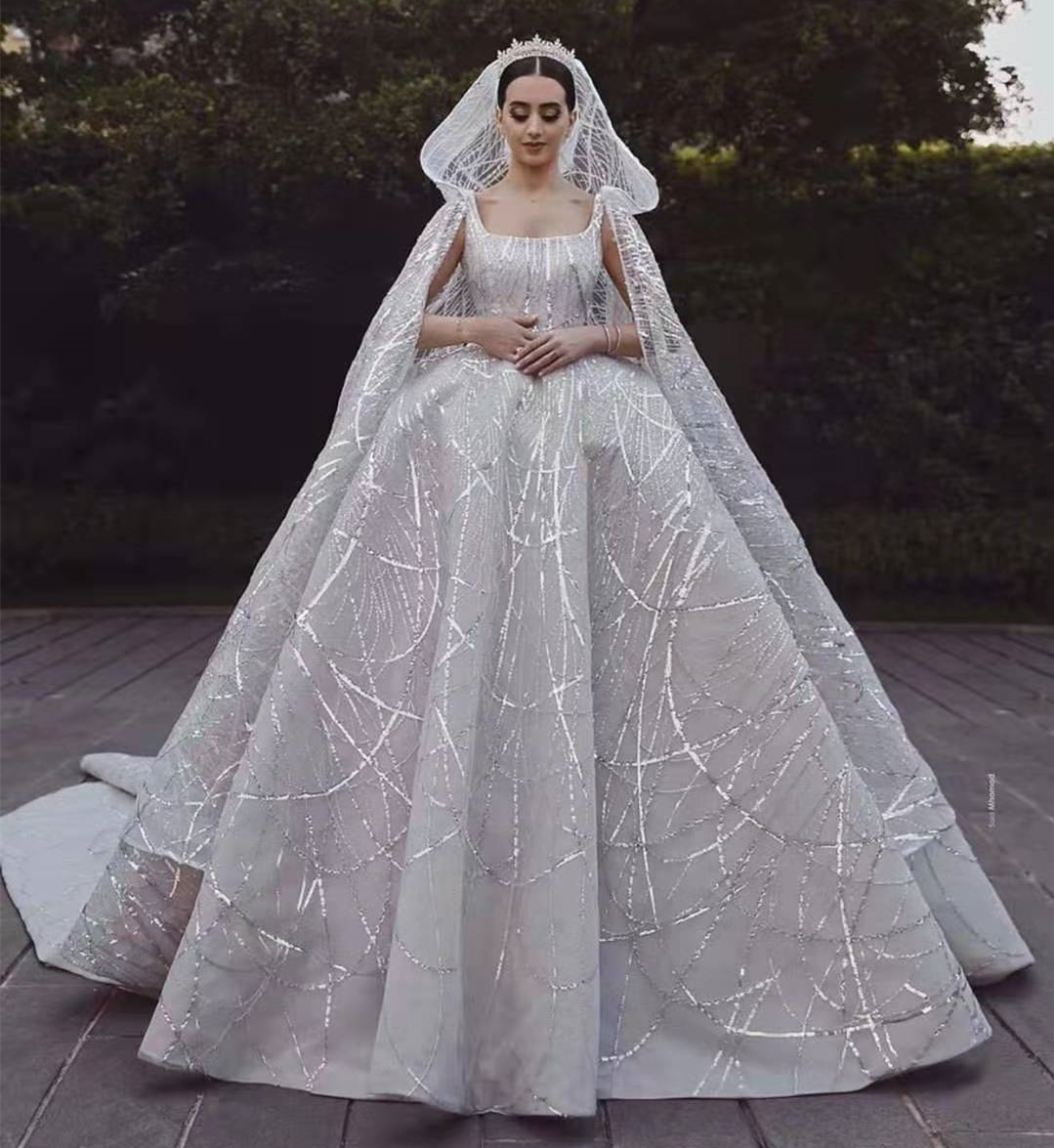 

luxury Princess Ball Gown Wrap Caped Wedding Dresses Arabic Chapel Train Bridal Gown Square Neckline Wedding Gowns cowl back cheapest, White