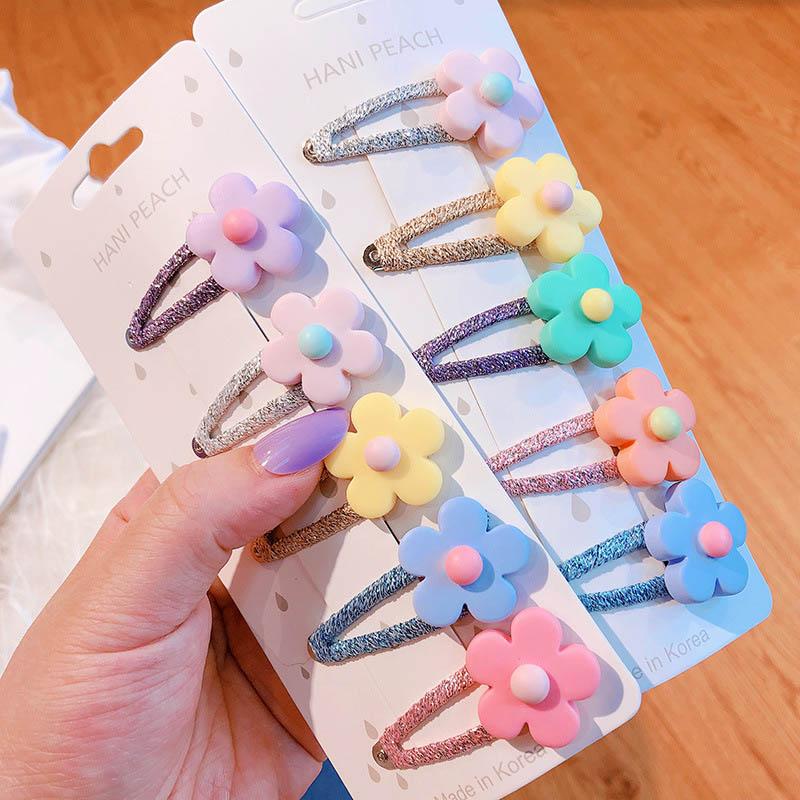 

Candy Color baby clips cute girls hair clips Flower Cartoon kids barrettes fashion designer hair accessories girls hairclips, Multi-color
