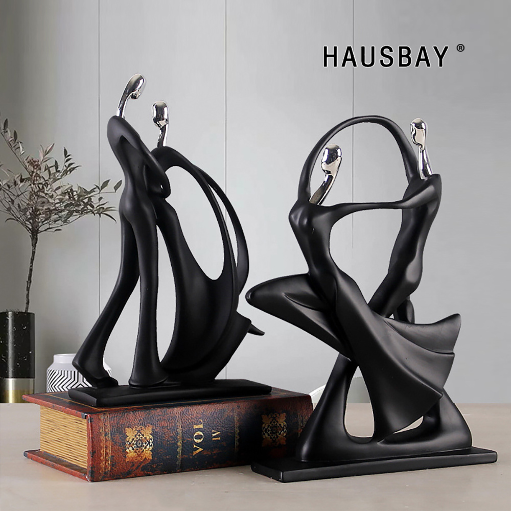 

Resin Dancing Couple Statue European Sculpture Abstract Figurines Creative Crafts Wine Cabinet Home Decoration Ornaments D131 T200619