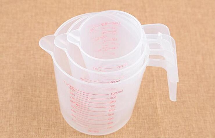 

250/500/1000ml High Quality Plastic Measuring Cup Clear Scale Show Transparent Mug +Handle Pour Spout 3 sizes Measuring Device