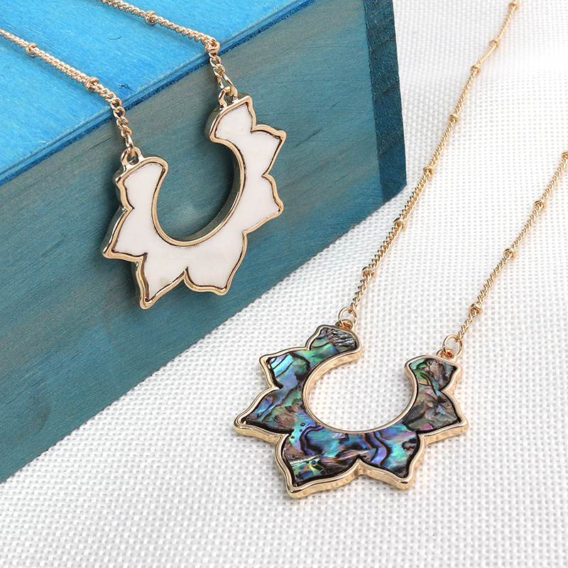 

Free Shipping New Design Fashion Mixed White Shell Flower Alloy Pendant Necklace, Popular Cute Necklace For Womem