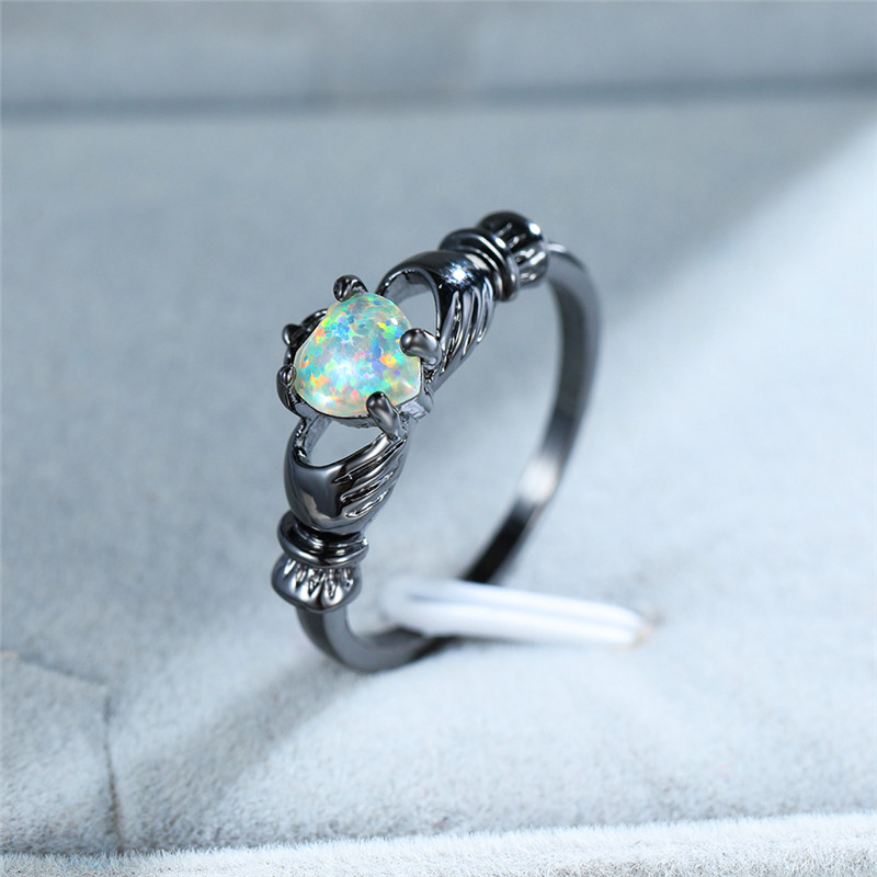 

Cute Female White Opal Stone Ring Vintage Black Gold Wedding Rings For Women Promise Love Heart Engagement Ring