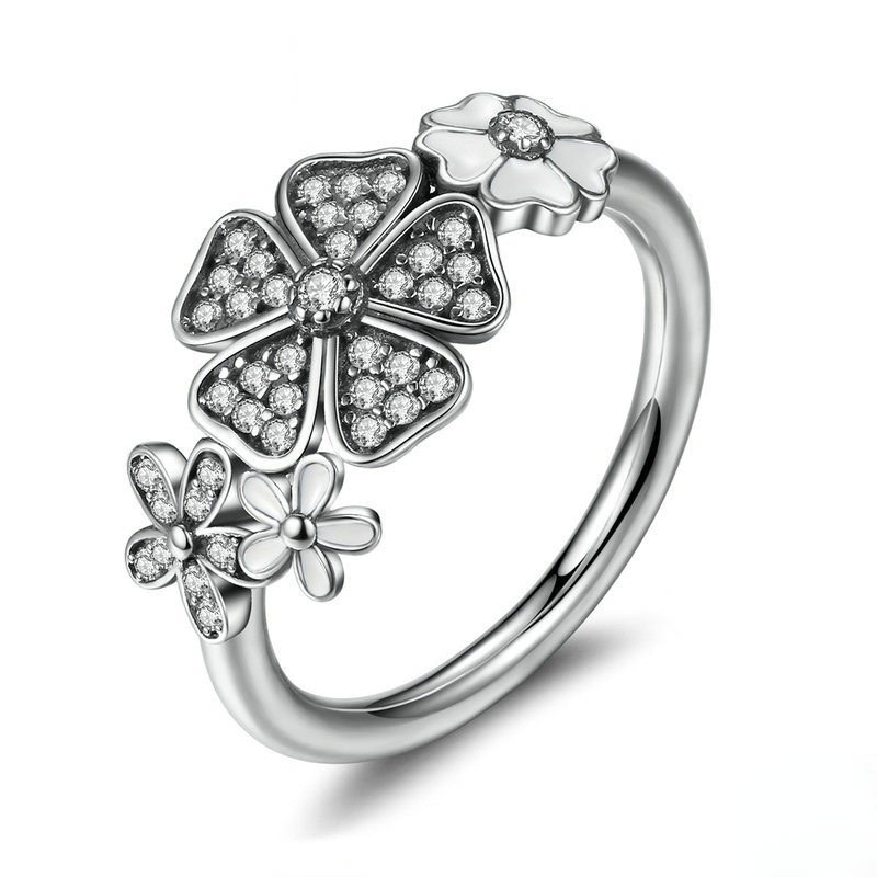 

Vintage Ethnic Style Flower Wedding Rings for Women Shiny Bouquet Inlaid Zircon Sakura Rings Banquet Party Jewelry Wholesale