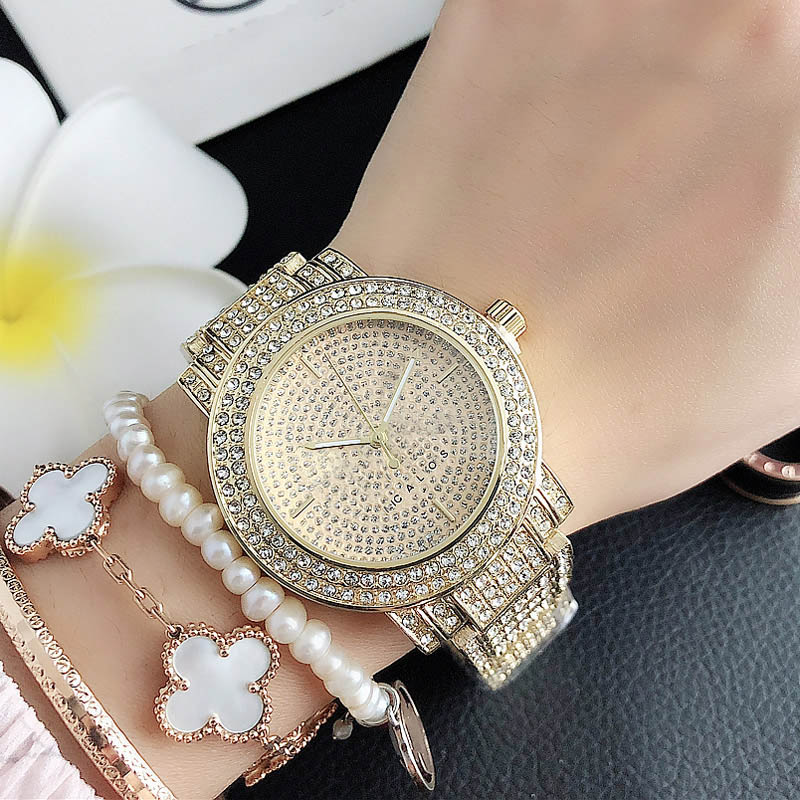 

Brand Quartz wrist Watches for women Girl full crystal Big letters style Metal steel band Watch M84, Gold
