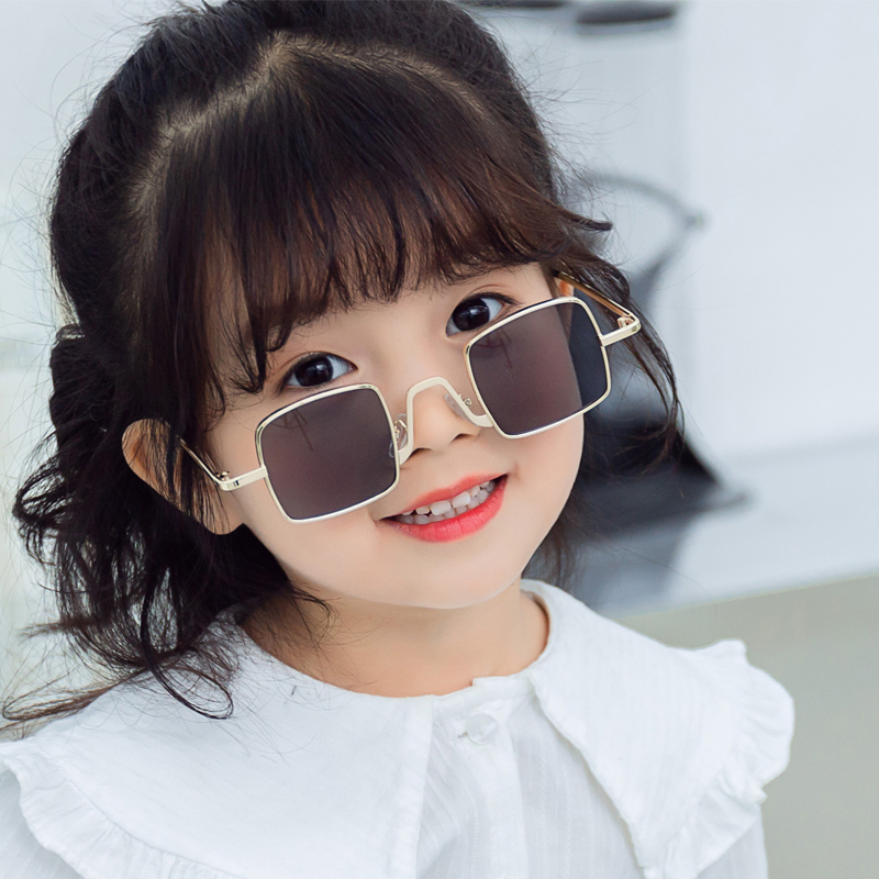 

Vintage Metal Sunglasses for Girls Babay Square Kids Sun Glasses Small Frame Cute Children Gafas Uv Protect 2020