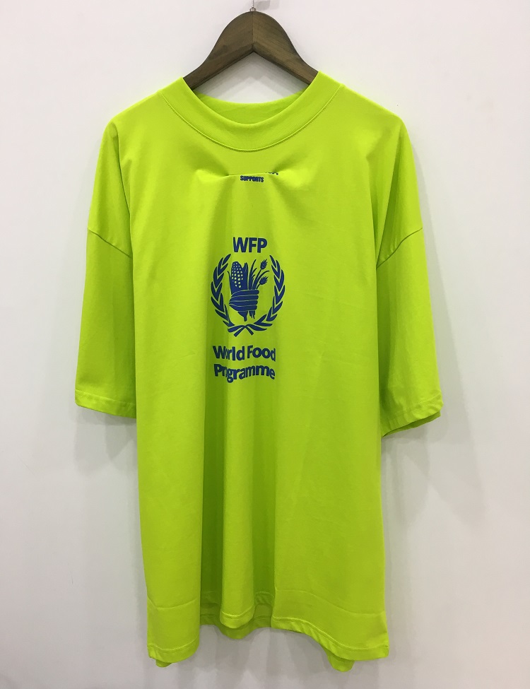 magliette fluorescenti al buio