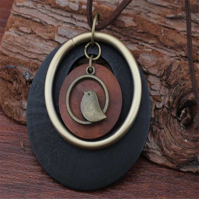 

Bronze color Korea Flocking Fashion create sparrow Pendant Clavicle Necklaces For Women Men Jewelry Gift rope sweather Chain