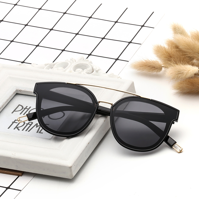 

Classic vintage sunglasses 2019 Unisex Retro Sunglasses Eyewear Accessories UV Protection Outdoor Sport Sunglasses 3249