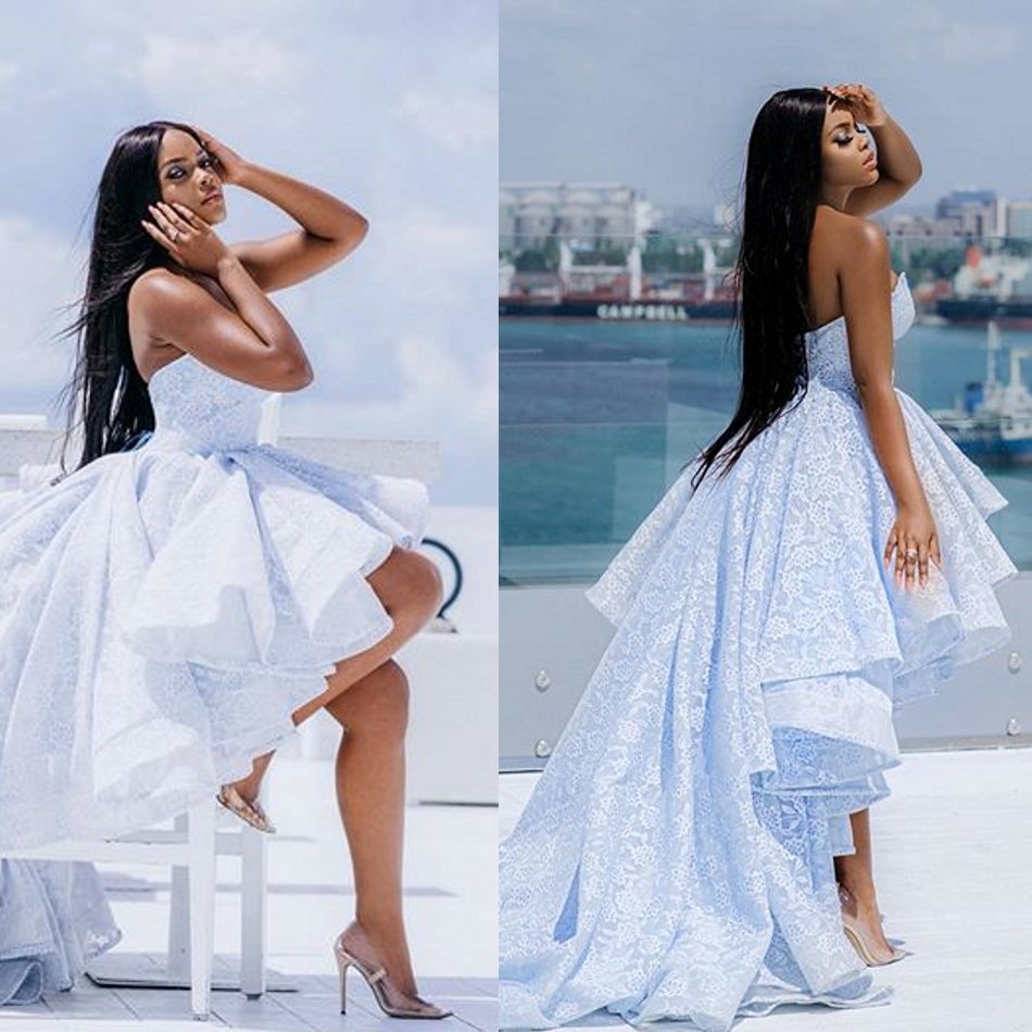 

2020 Bohemian Modest Sleeveless A-line Wedding Dresses Hi Lo Satin Appliques Strapless Bridal Gowns Sweep Train Plus Size Wedding Gowns, Fuchsia