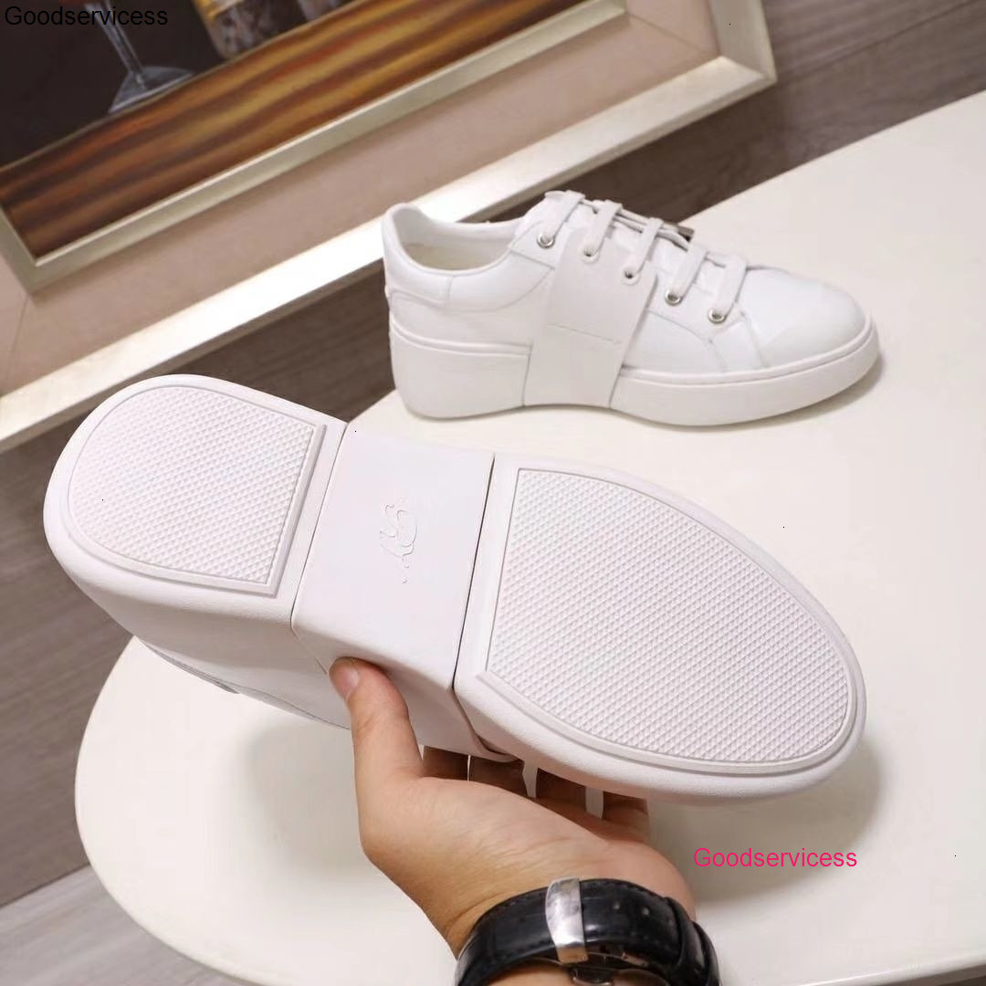 ladies shoes for gym