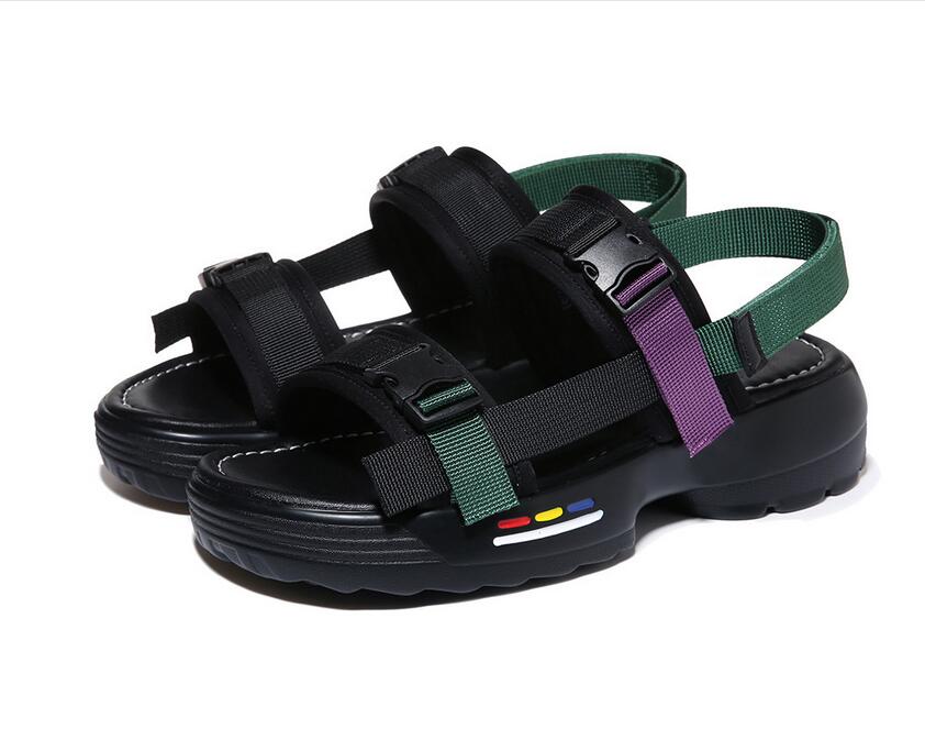 

Fashion Luxury Designer Women Sandals 2020 Sports Sandals Luxury Male And Women's Leisure Sandals Fashion Outdoor Beach Man Women Shoes, Black