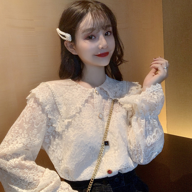 

2020 Spring and Autumn Women's New Retro Doll Collar Lace Long Sleeve Shirt, Beige