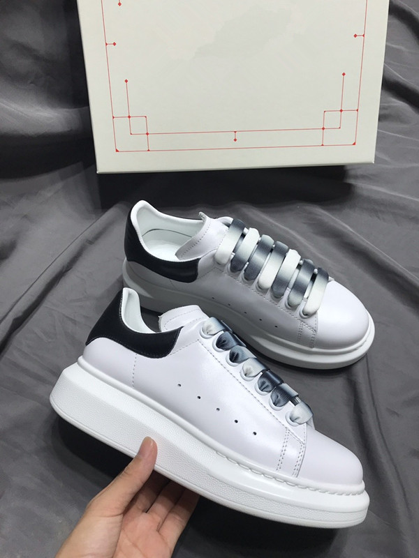

Dio 2021 Top Quality Desinger shoes Fashion Men Women shoe Leather Lace Up Platform Oversized Sole Sneakers White Black Casual Trainers, Choose the color