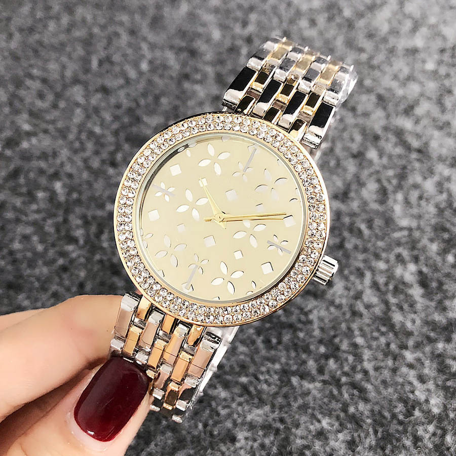 

Fashion Brand design women Girl style Metal steel band Quartz Wrist Watch M58, Slivery;brown